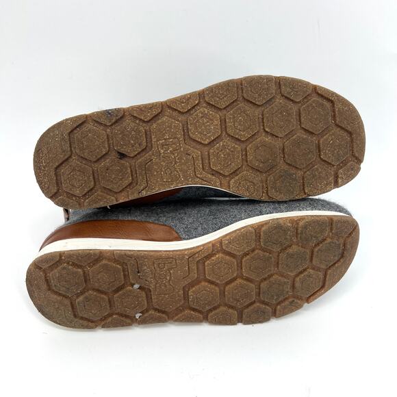 B.O.C. Born Womens Gray Wool Flat Slip On Booties Size 7.5 **READ** - Picture 6 of 8